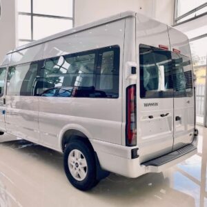 Ford Transit 2024 - Ngoại thất, đuôi xe